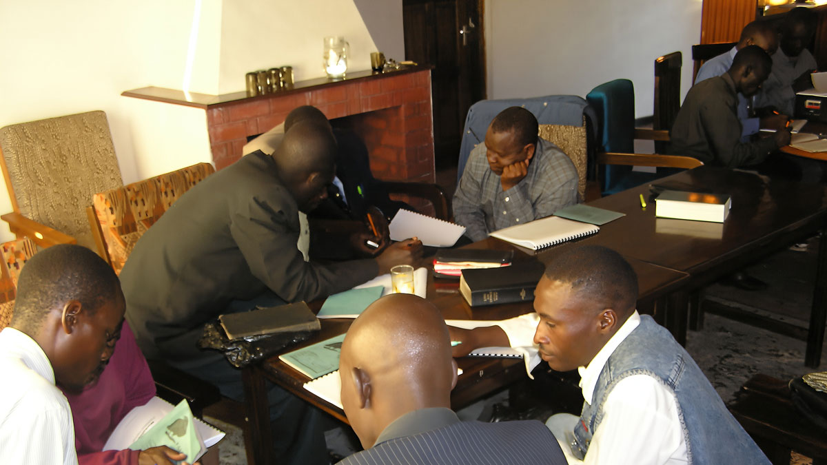 PeopleReachingPeople